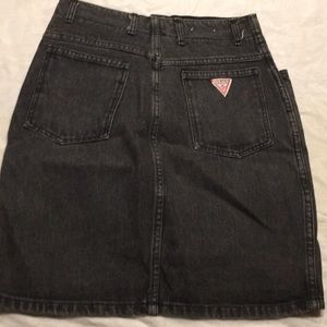 Guess mini skirt
